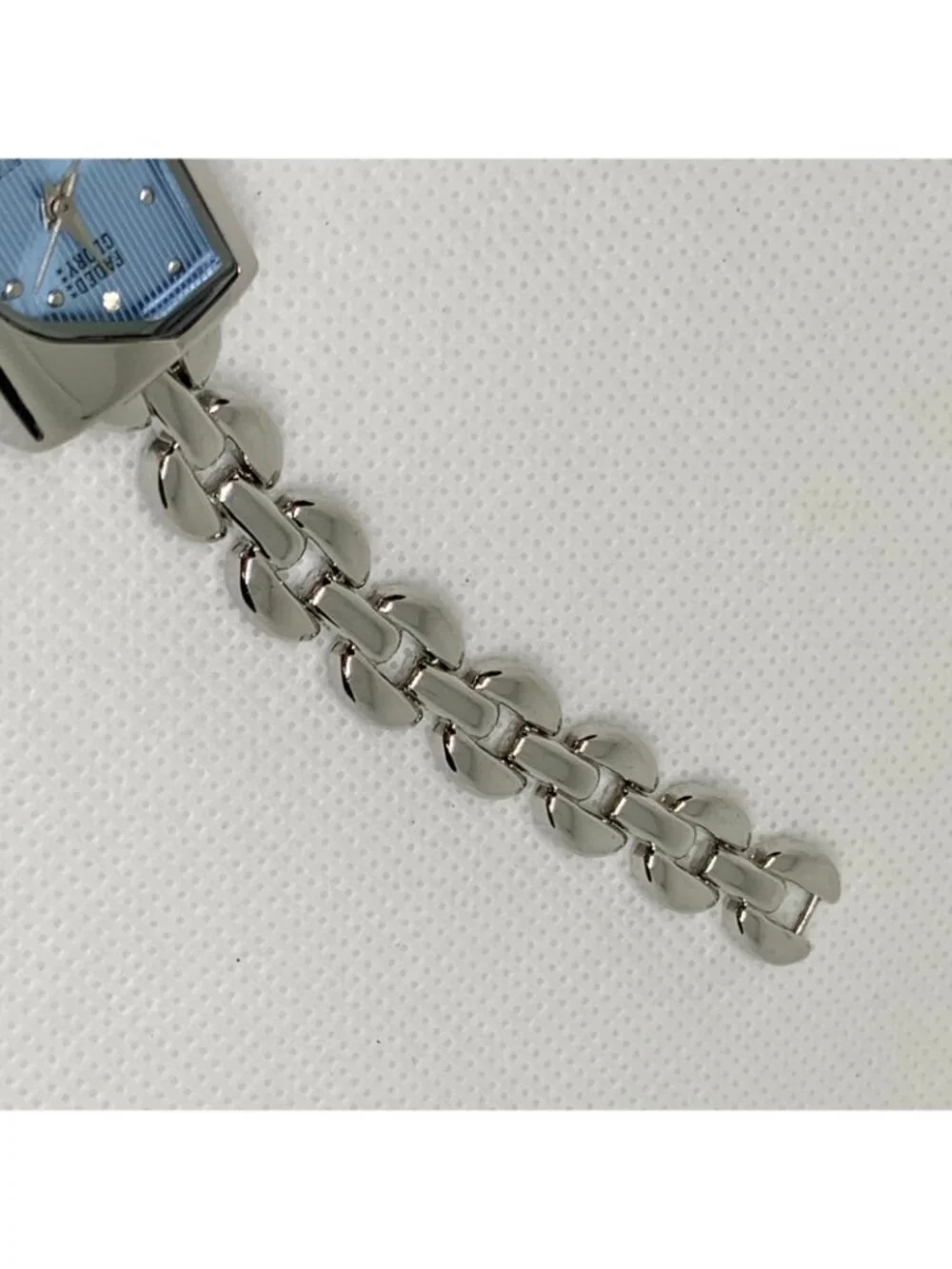Advance Faded Glory silver tone watch blue dial 19mm quartz up to 7.5” running